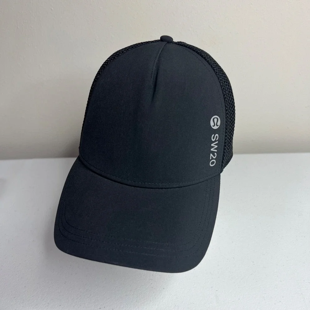 Lululemon SW20 Hat Cap Snap Back Mens Unisex Adjustable OS Black Running Active